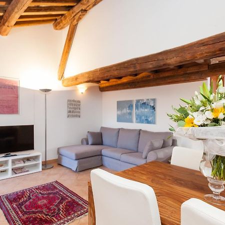 Maisonette Farnese Řím Pokoj fotografie
