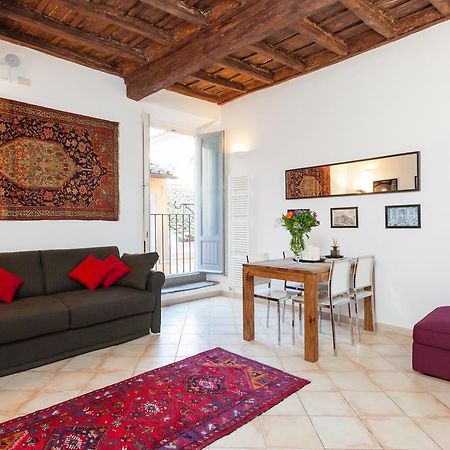 Maisonette Farnese Řím Pokoj fotografie