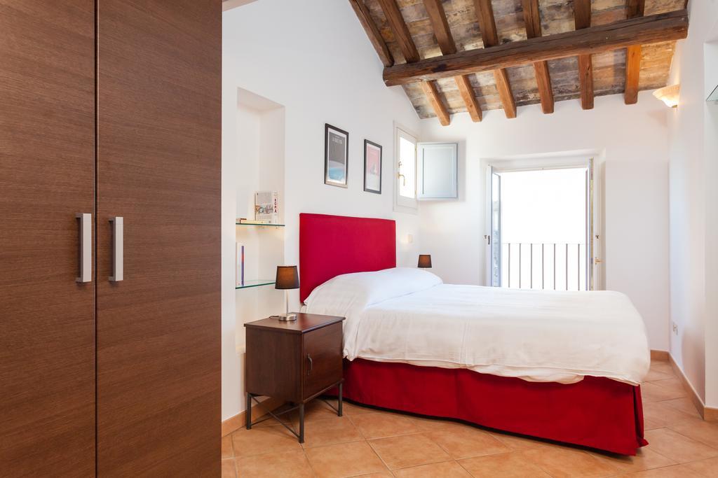 Maisonette Farnese Řím Pokoj fotografie